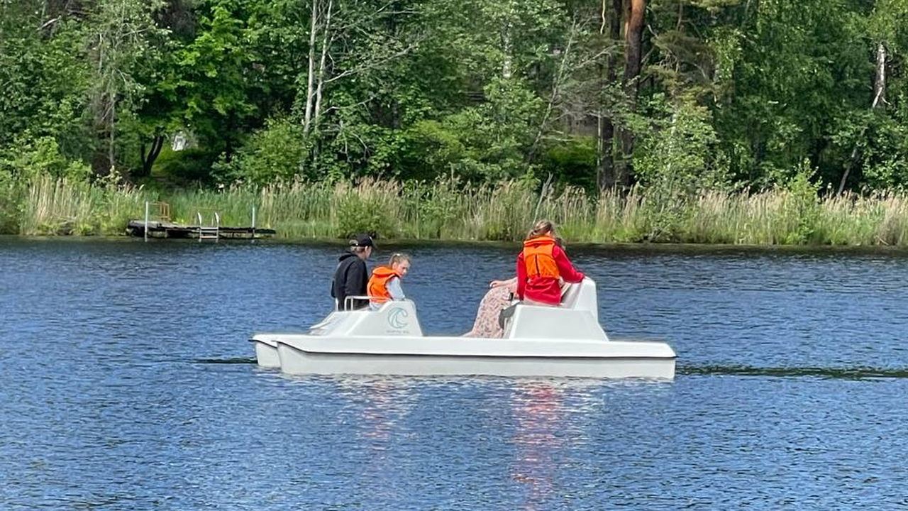 Аренда электрокатамарана на 4 человека